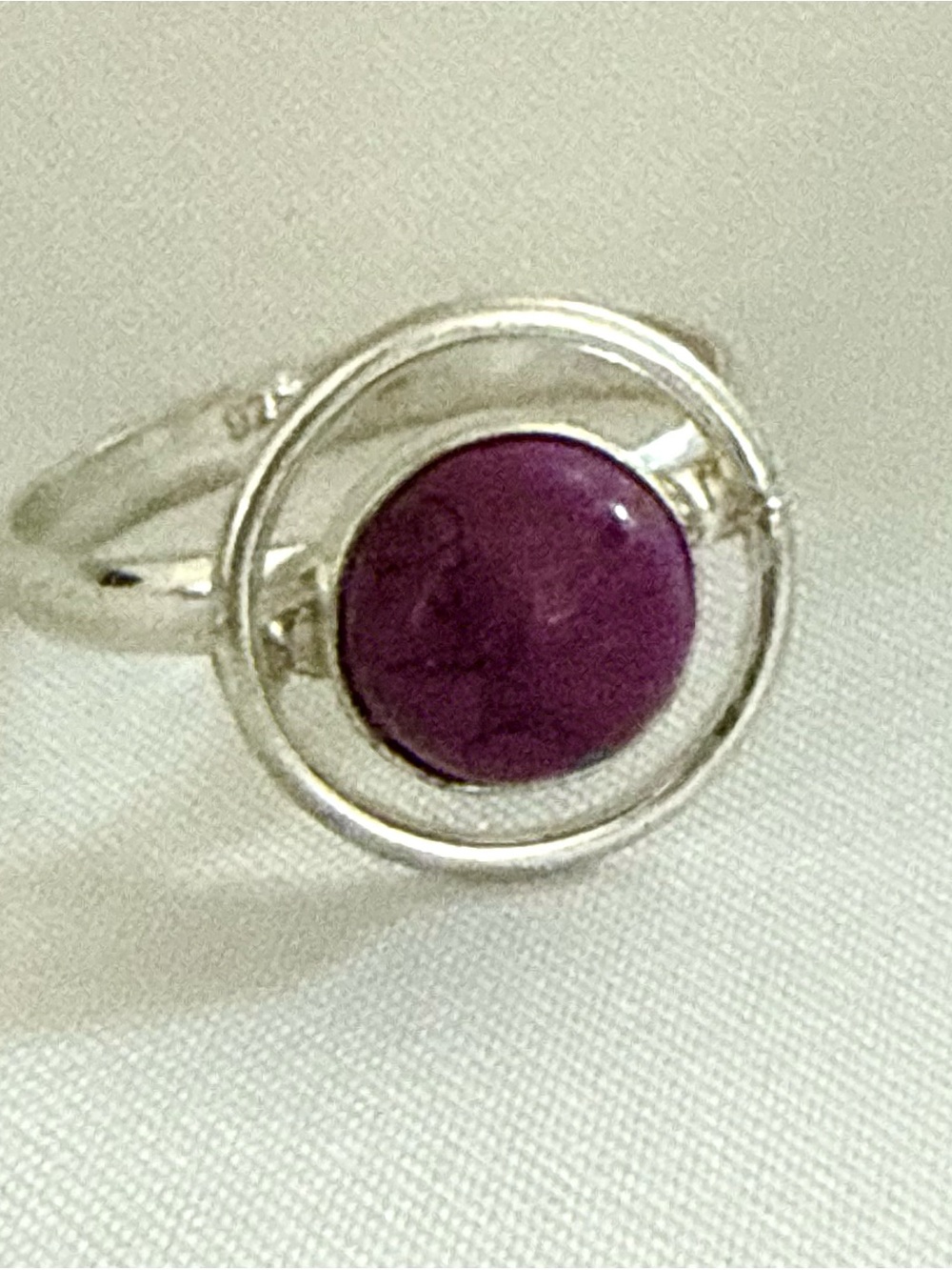 Sterling Silver 925 Genuine Amethyst Cabochon Ring Modern Circle Design Sz 8